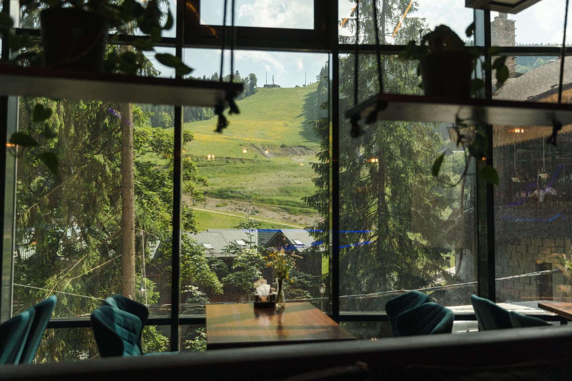 Blue Mountain Otel Bukovel